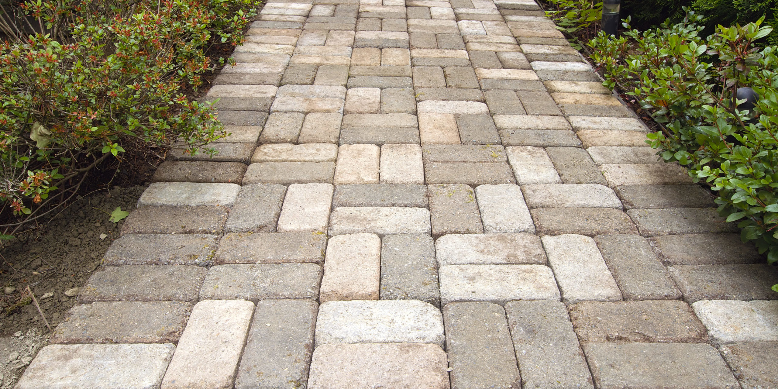 Things to Consider When Choosing the Pavers for Your Home